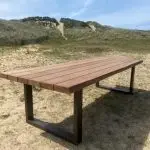 table en bois
