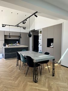 OUVERTURE TOIT SAINT JULIEN LES METZ rénovation loft coin cuisine et salle à manger